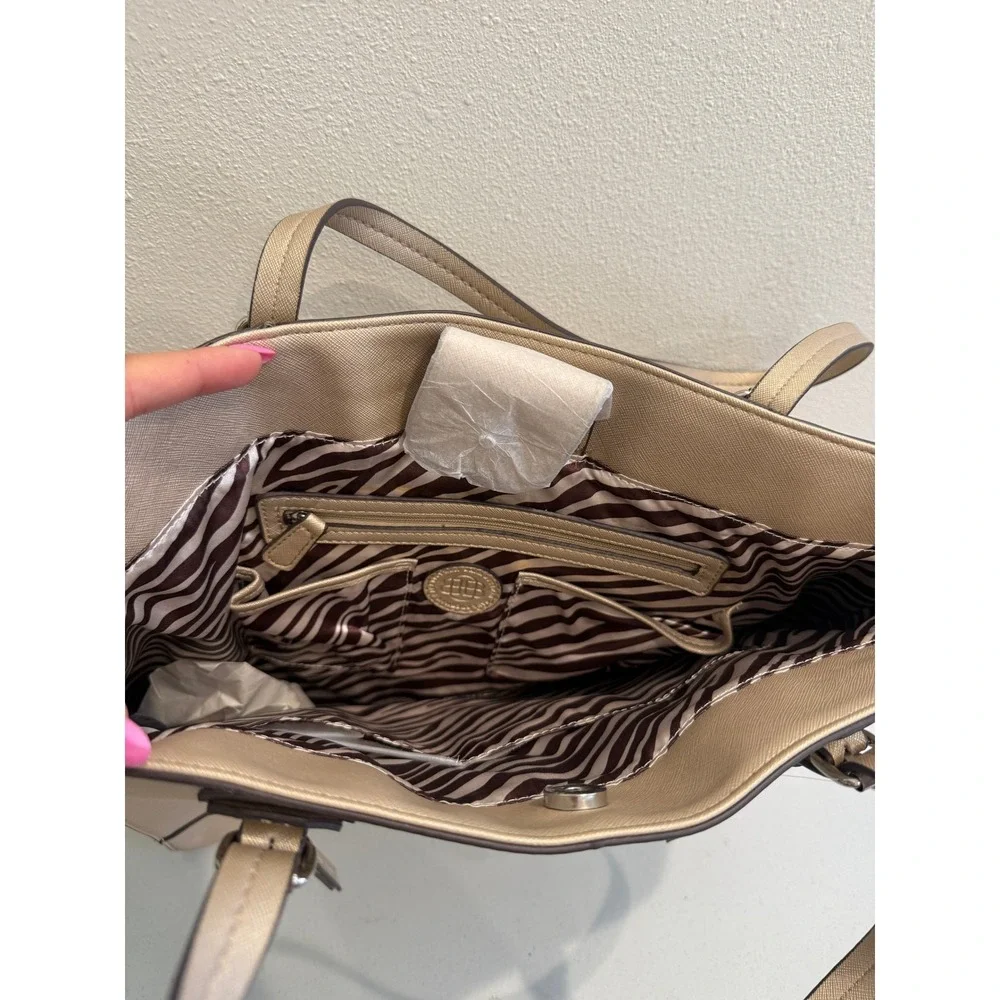 Dana‎ Buchman Metallic Champagne Gold Saffiano Tote Bag Zebra Print Lining NWT